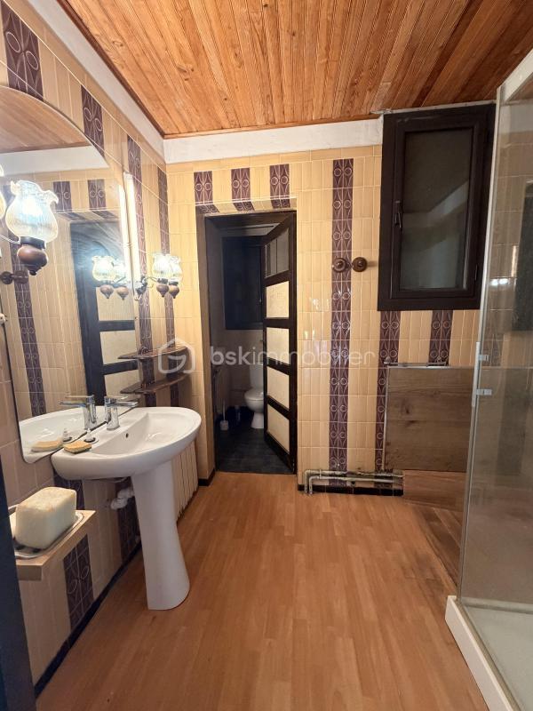 Villa - 250 m² - 11 pièces