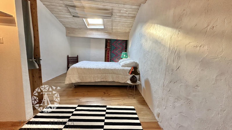 Appartement - 120 m² - 4 pièces