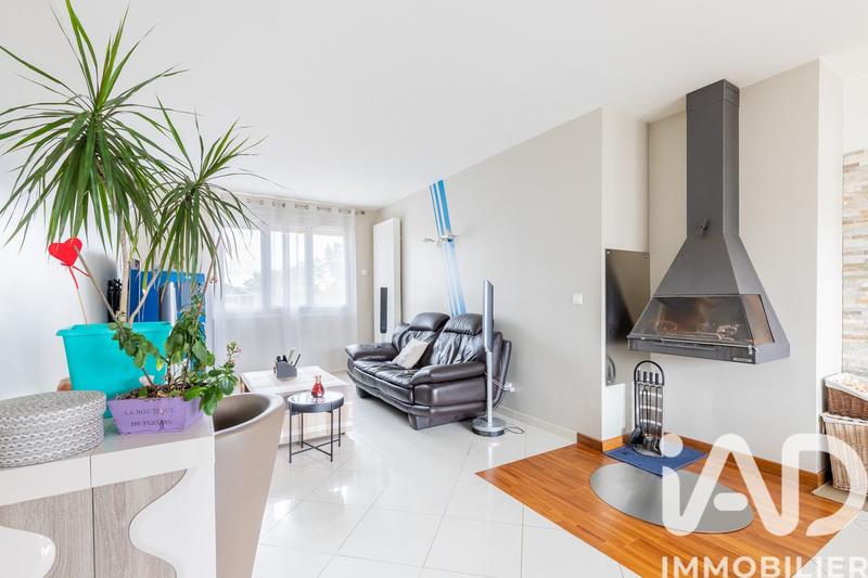 Maison - 162 m² - 10 pièces