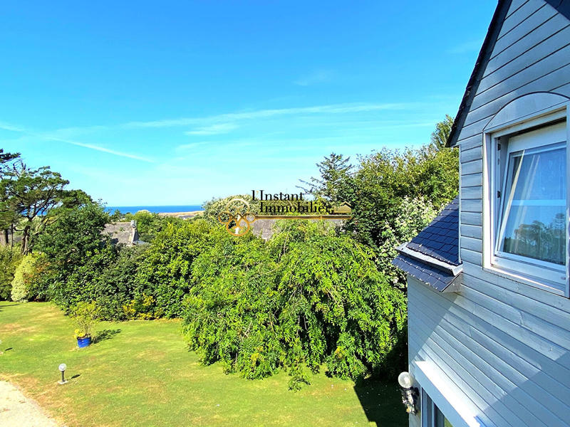 Demeure - 290 m² - 8 pièces