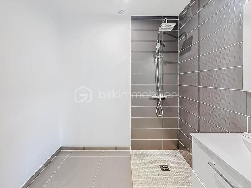 Maison - 75 m² - 4 pièces