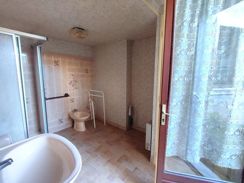 Maison - 85 m² - 5 pièces