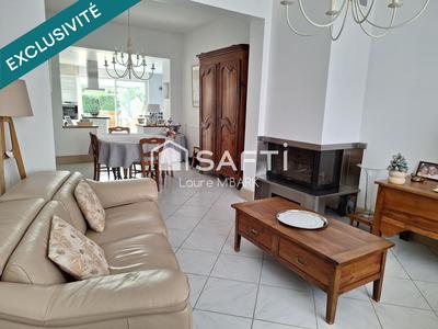 Maison - 174 m² - 8 pièces