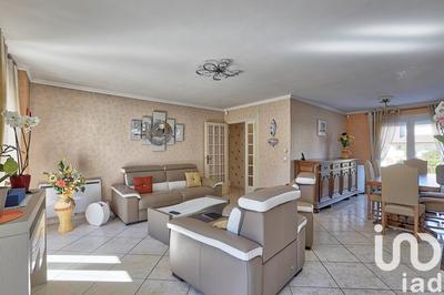 Maison - 155 m² - 9 pièces