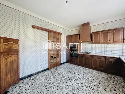 Maison - 160 m² - 5 pièces