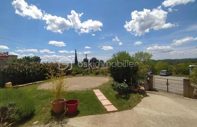 Villa - 127 m² - 6 pièces