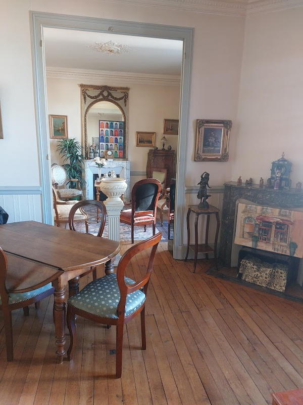 Appartement - 102 m² - 4 pièces