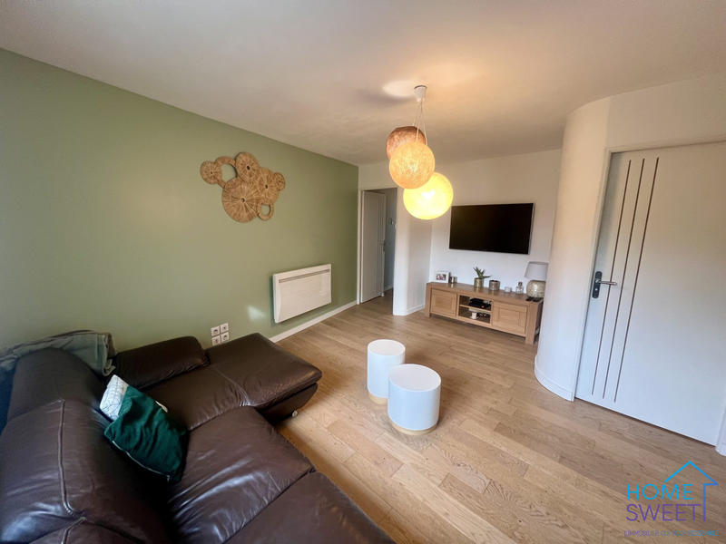 Maison - 114 m² - 6 pièces