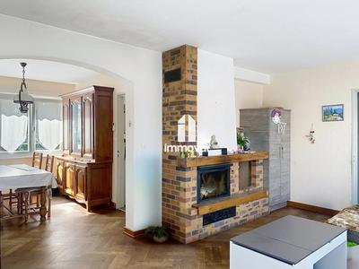 Maison - 97 m² - 5 pièces