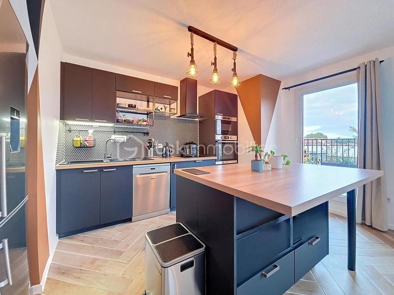 Appartement - 61 m² - 3 pièces