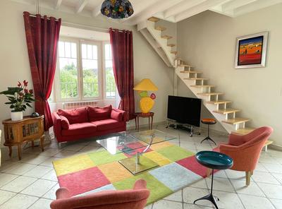 Maison ancienne - 237 m² - 10 pièces