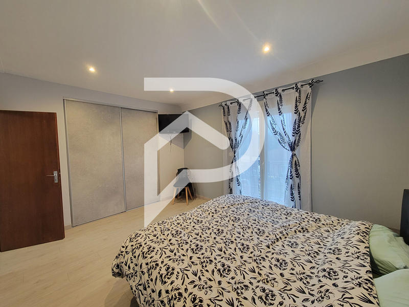 Maison - 131 m² - 6 pièces