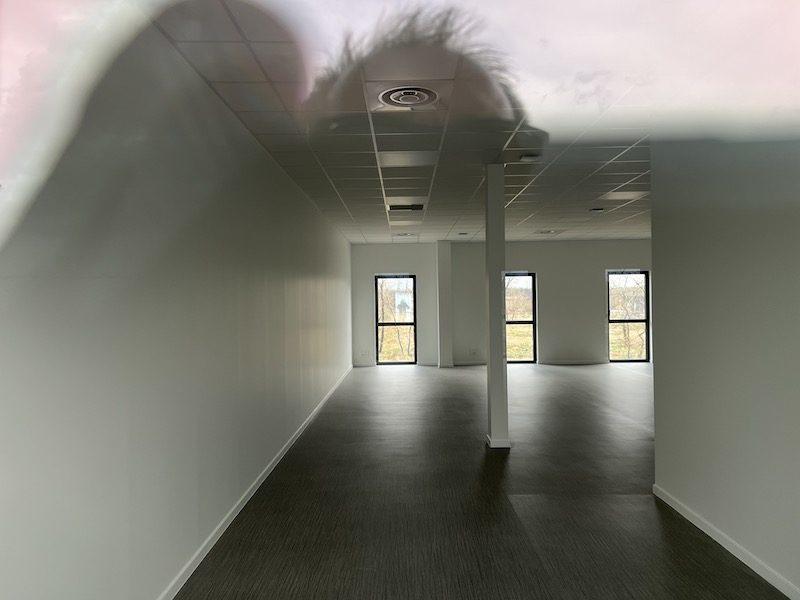 Bureau - 268 m² - 3 pièces