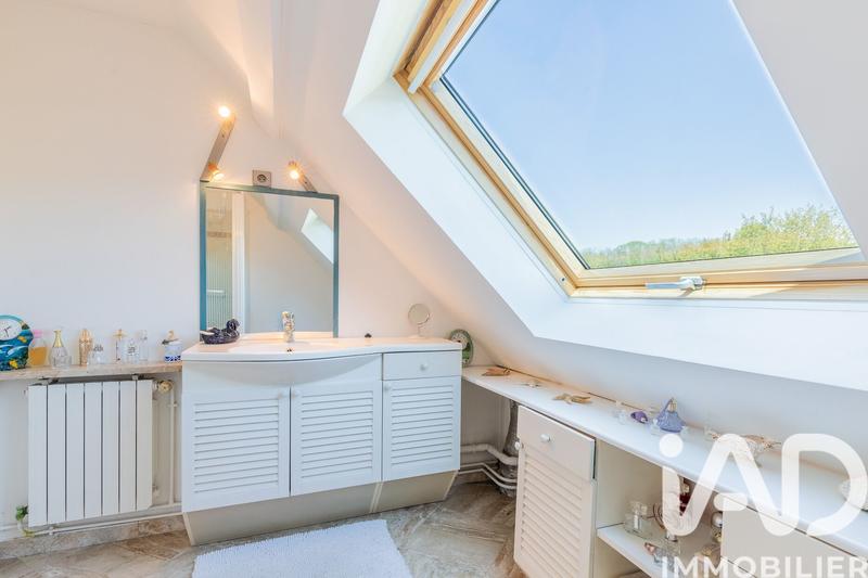 Maison - 122 m² - 5 pièces