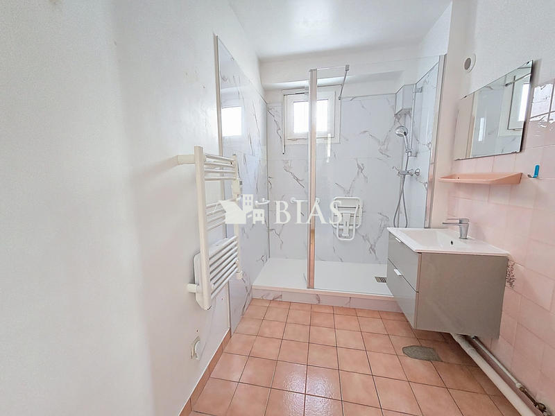 Appartement - 87 m² - 4 pièces