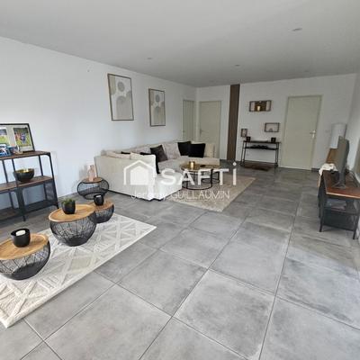 Maison - 156 m² - 6 pièces