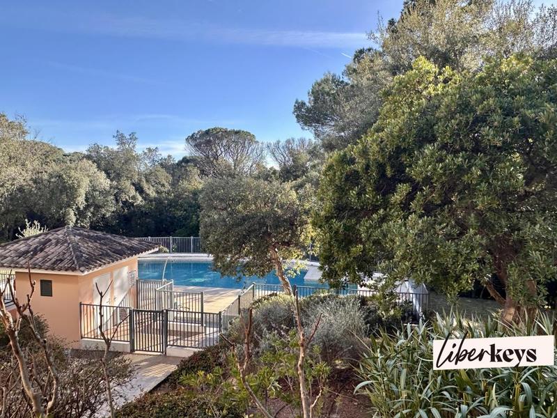 Appartement - 96 m² - 4 pièces