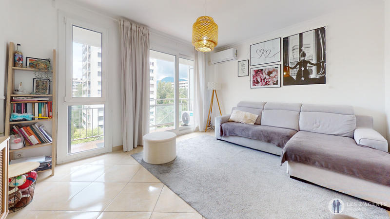 Appartement - 73 m² - 4 pièces