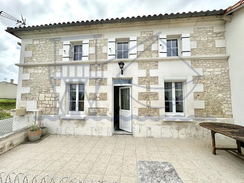 Maison ancienne - 78 m² - 3 pièces