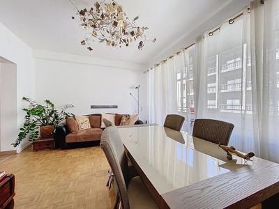 Appartement - 74 m² - 3 pièces