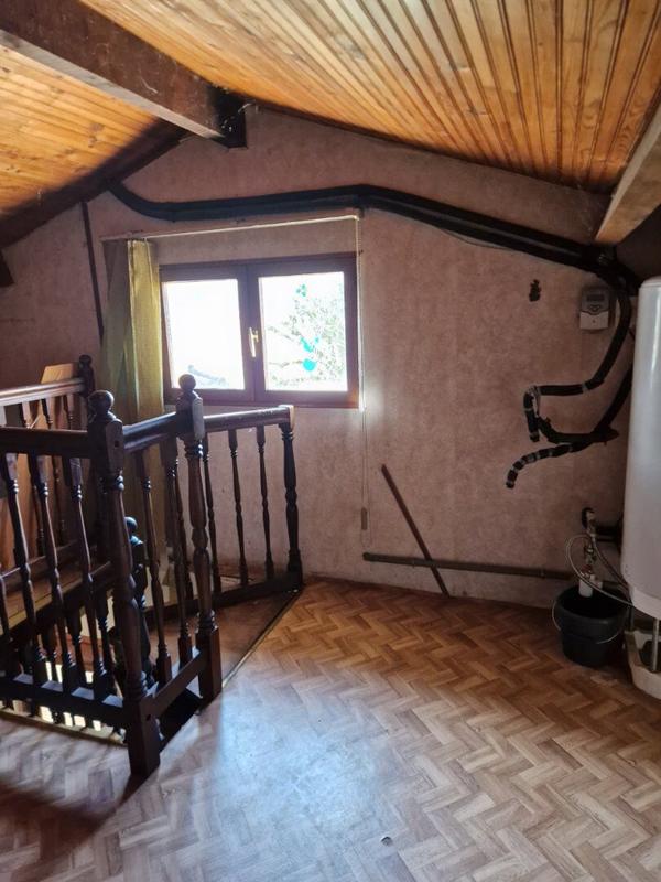 Maison - 120 m² - 7 pièces