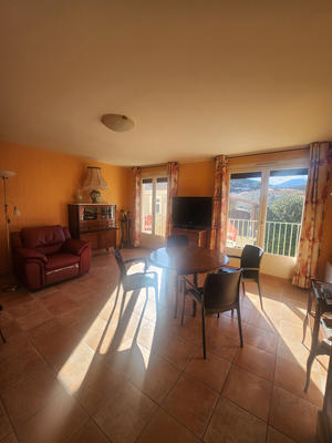 Appartement - 75 m² - 3 pièces