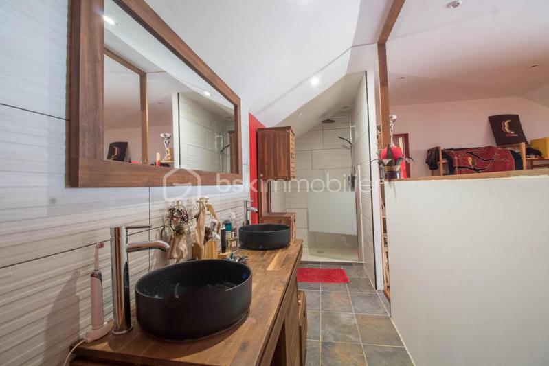 Villa - 210 m² - 7 pièces