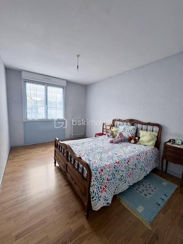 Maison traditionnelle - 146 m² - 6 pièces