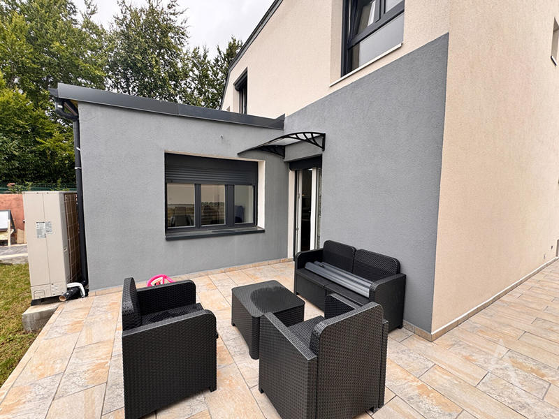 Maison - 105 m² - 6 pièces