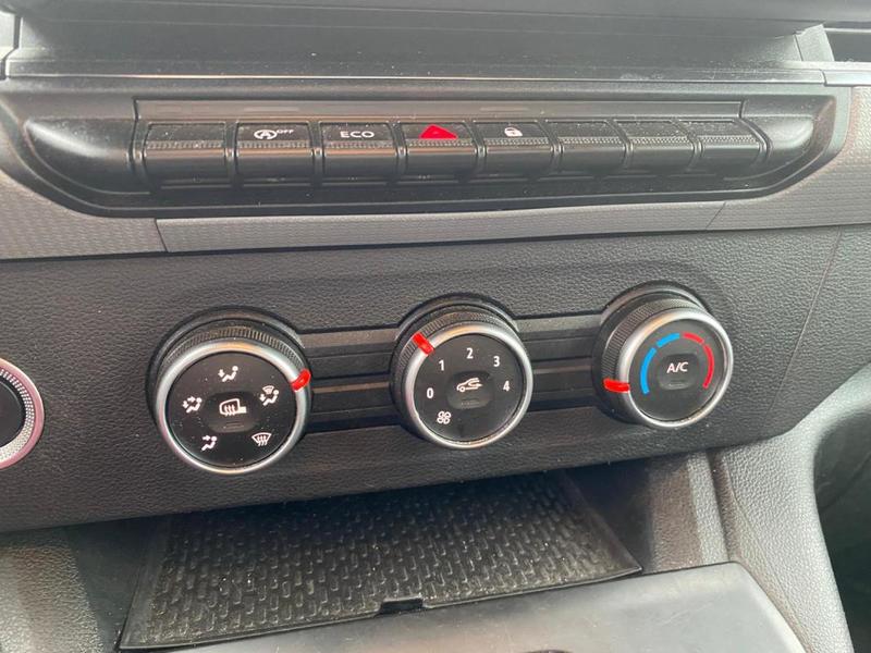 Renault Kangoo Blue Dci 95 cv extra clim Gps radars Bluetooth CarPlay 13750 ht