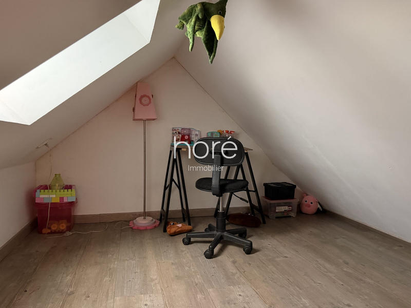 Maison - 255 m² - 8 pièces