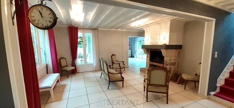 Propriété - 220 m² - 7 pièces