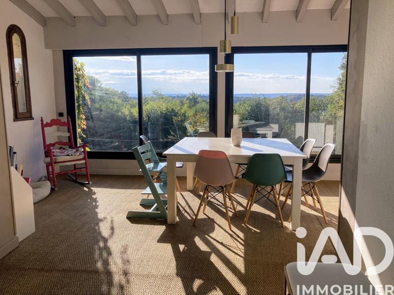 Maison - 160 m² - 6 pièces