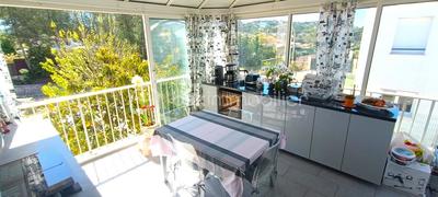 Appartement - 75 m² - 3 pièces