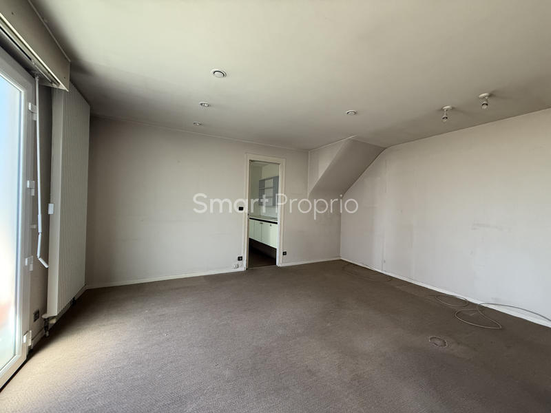 Local commercial - 200 m²