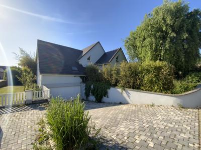 Maison d'architecte - 208 m² - 6 pièces