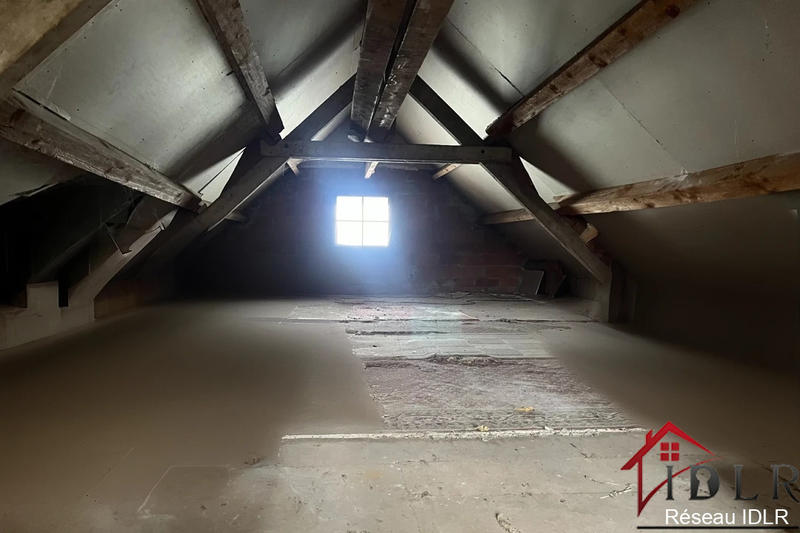 Propriété - 210 m² - 8 pièces