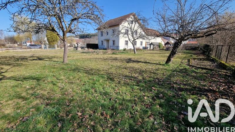 Maison - 192 m² - 9 pièces