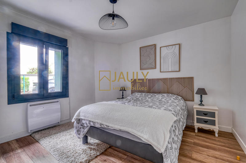 Maison contemporaine - 328 m² - 8 pièces