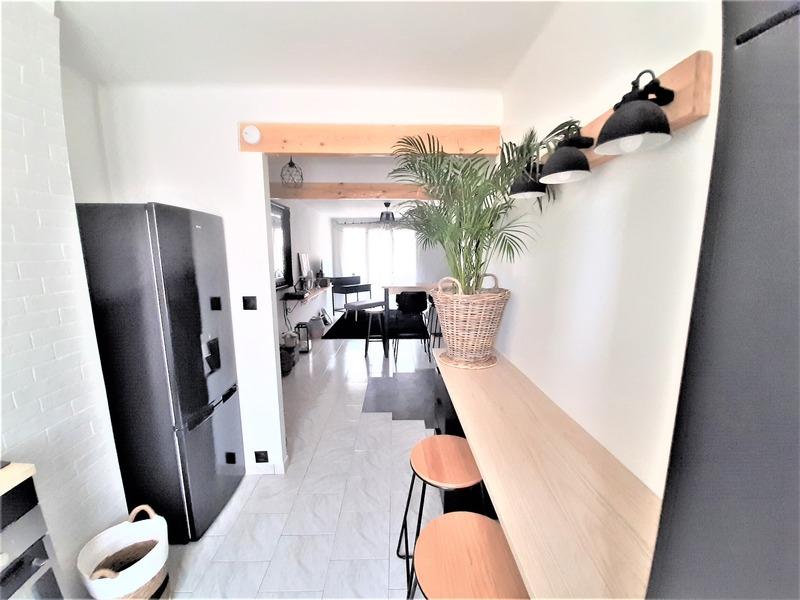 Appartement - 61 m² - 3 pièces