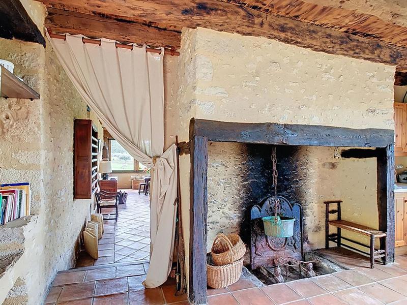 Maison - 270 m² - 13 pièces