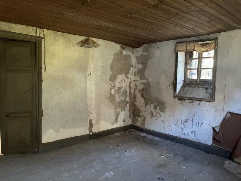 Propriété - 105 m² - 8 pièces