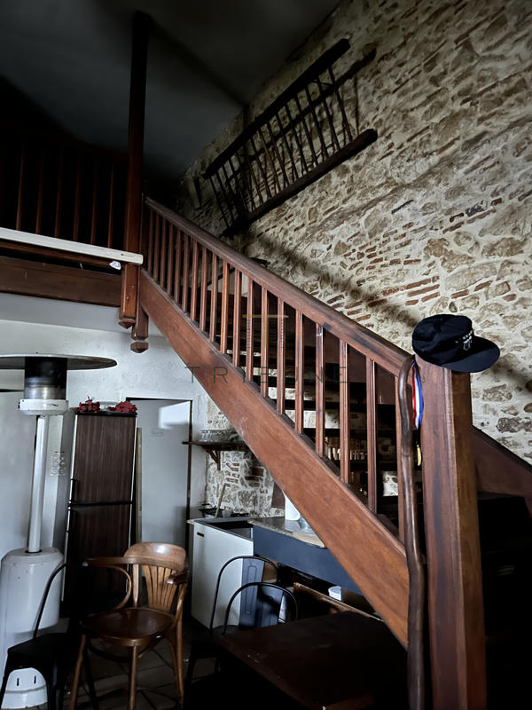 Immeuble - 250 m² - 5 pièces