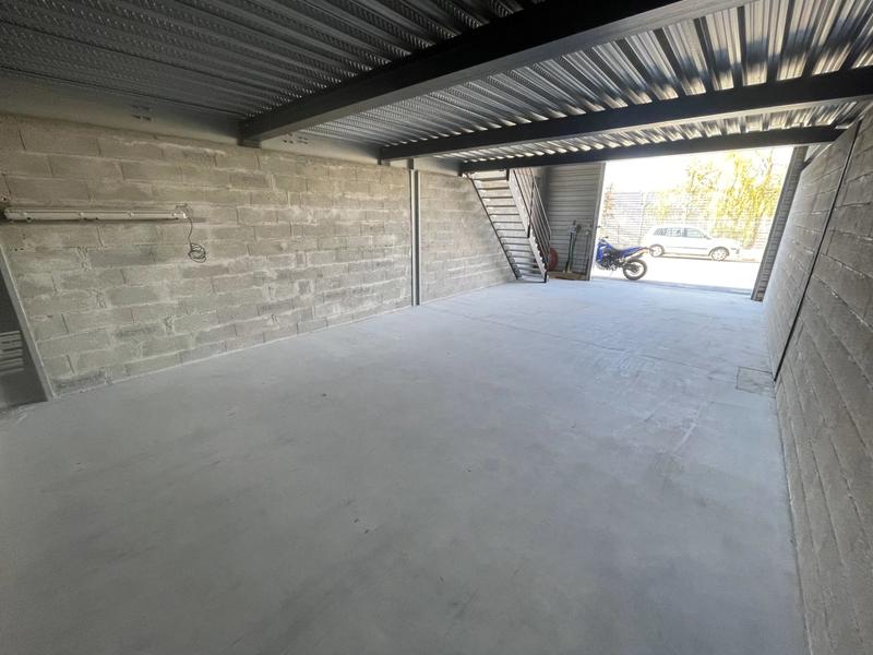 Local commercial - 100 m² - 2 pièces