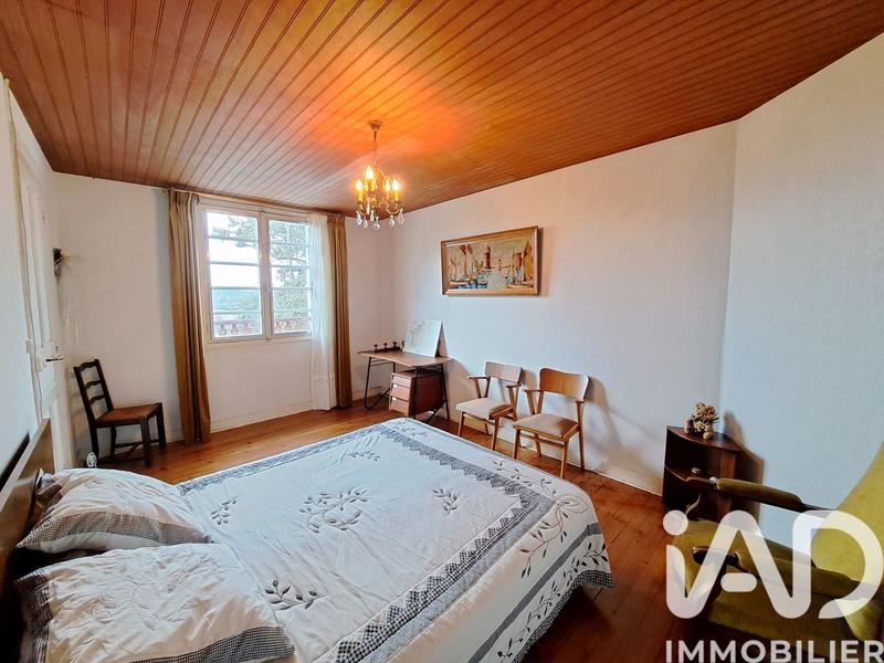 Maison - 122 m² - 6 pièces