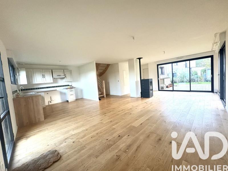 Maison - 101 m² - 5 pièces