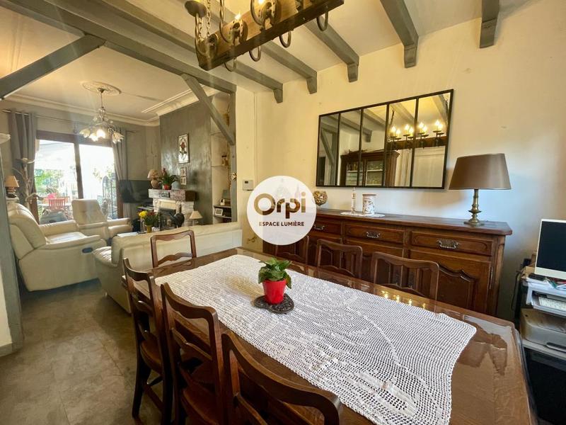 Maison - 104 m² - 4 pièces