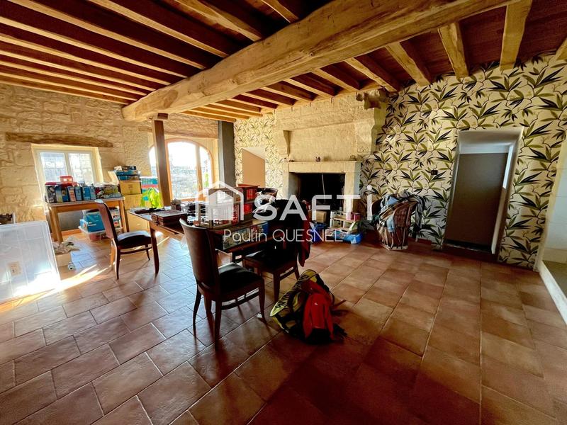 Maison - 224 m² - 7 pièces