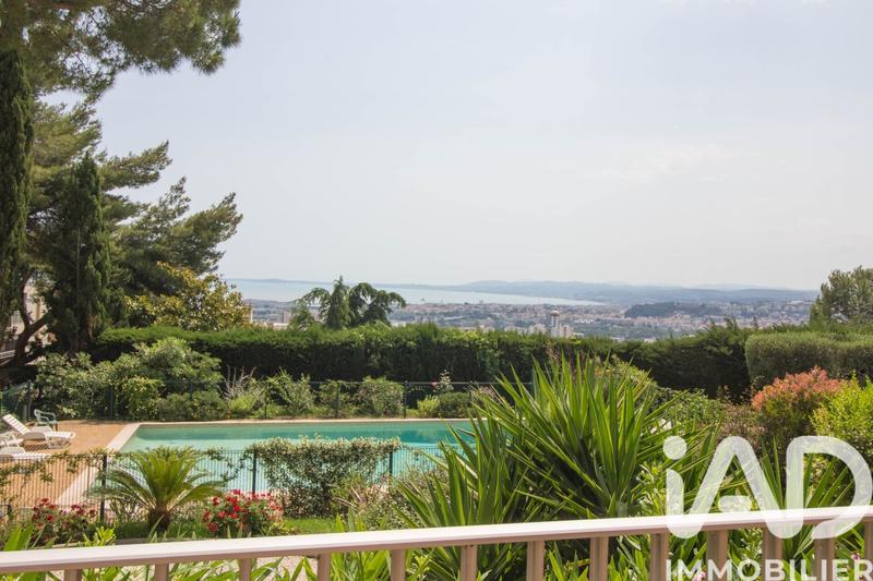 Appartement - 90 m² - 4 pièces