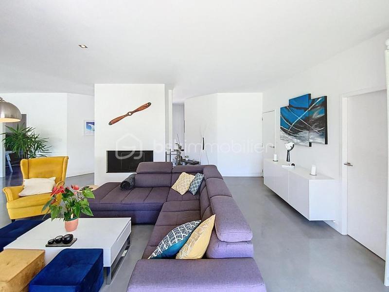 Maison - 168 m² - 5 pièces